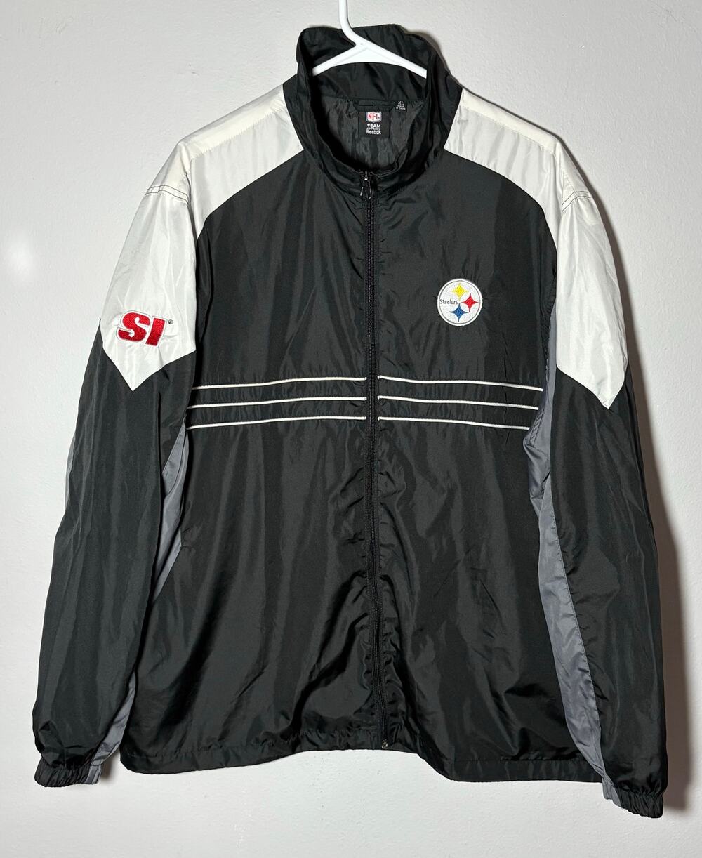 Vtg Pittsburgh Steelers NFL Reebok Black & White Full Zip Lined Windbreaker XL
